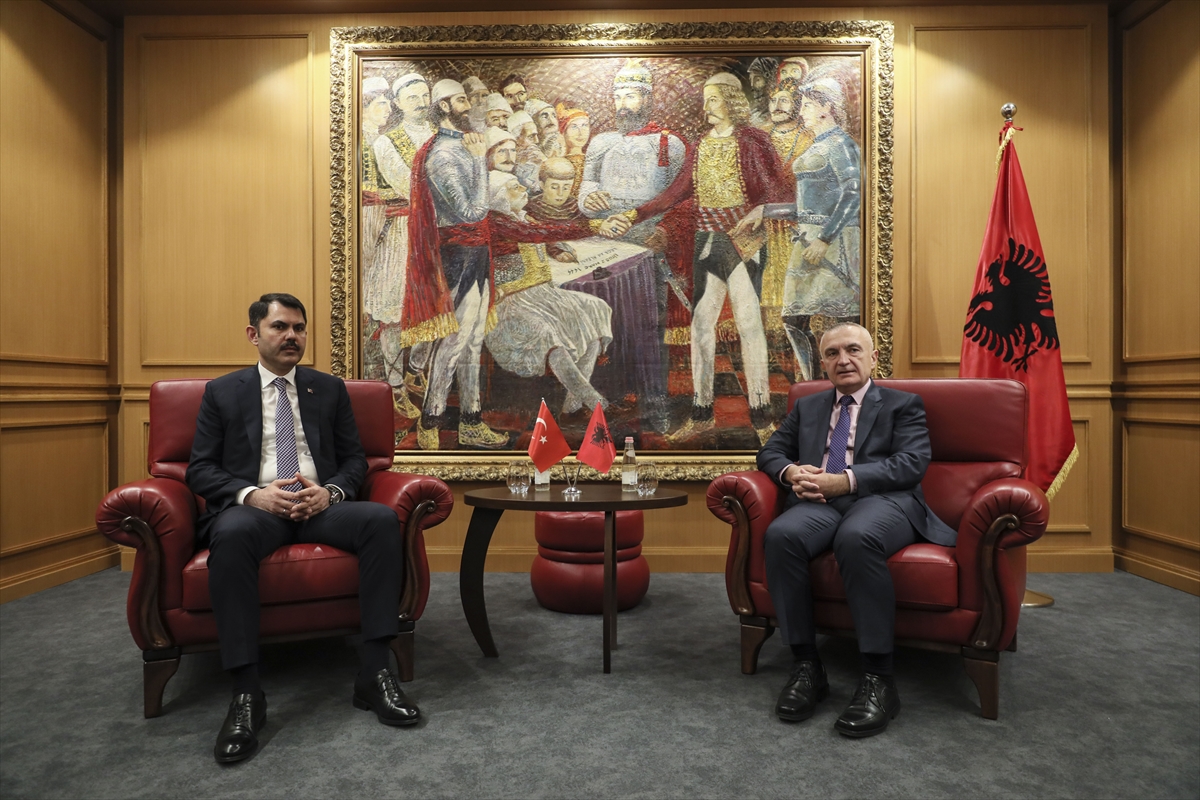 Çevre ve Şehircilik Bakanı Kurum, Arnavutluk Cumhurbaşkanı Meta ile görüştü