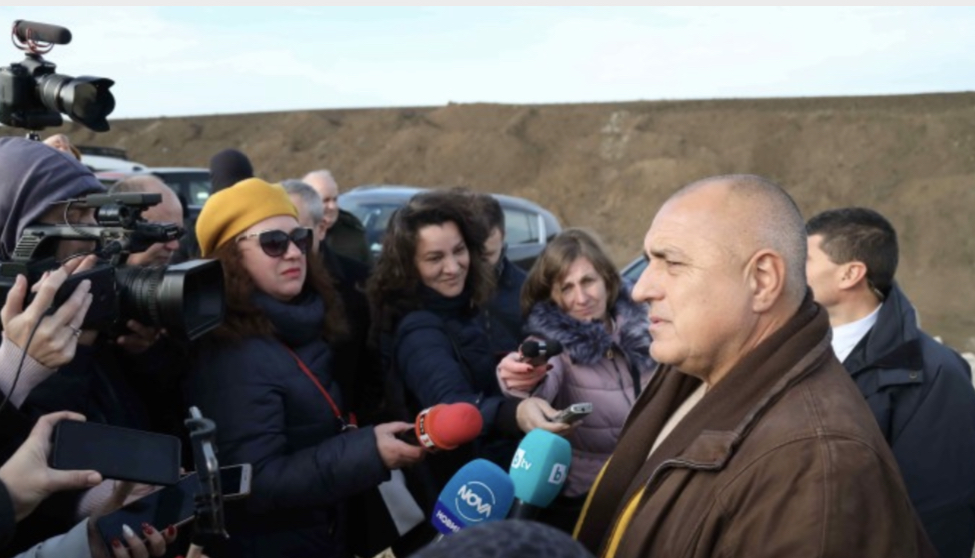 Borisov, inşa edilen otoyolun kuzey Bulgaristan’ı geliştireceğini söyledi