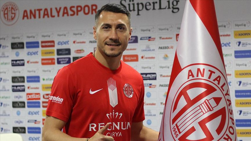 Antalyaspor, Makedonyalı futbolcu Adis Jahovic’i transfer etti