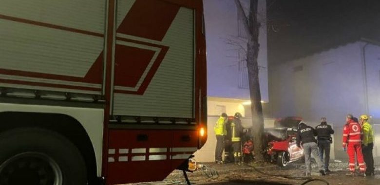 İtalya’da meydana gelen tarfik kazasında iki Kuzey Makedonya vatandaşı hayatını kaybetti