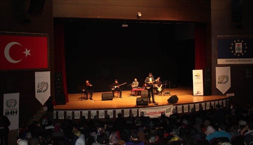 İHH’dan, K. Makedonya ve Bosna Hersek’teki yetimler yararına konser