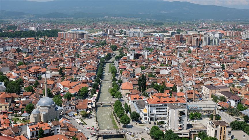 Avrupa’nın en genç ülkesi Kosova 12 yaşında