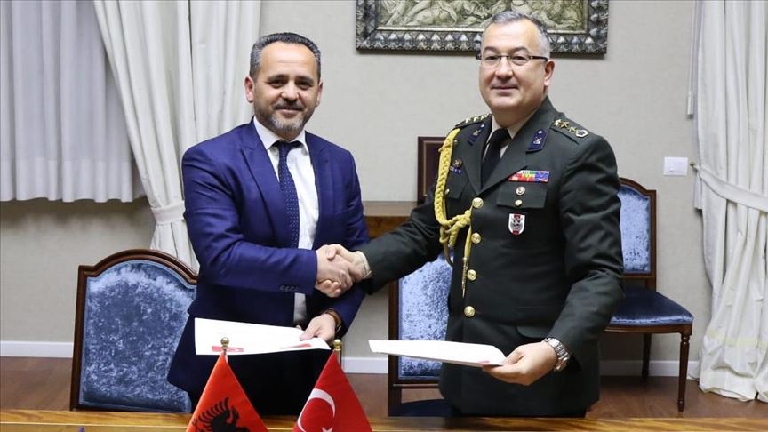 Türkiye ile Arnavutluk arasında savunma alanında iş birliği planı imzalandı