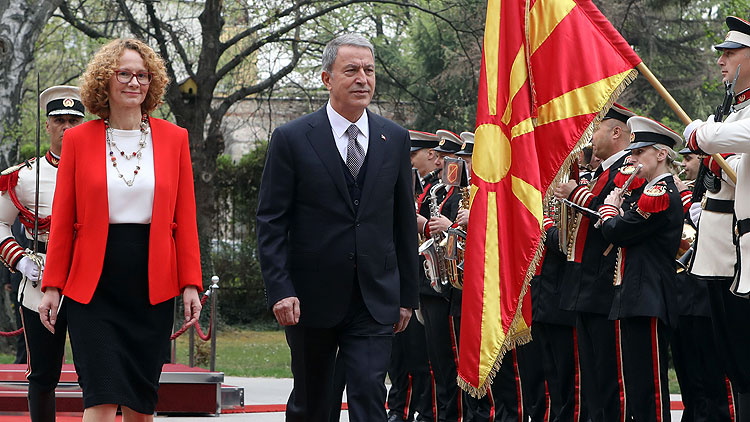 Akar’dan NATO’ya tam üye olan Kuzey Makedonya’ya kutlama