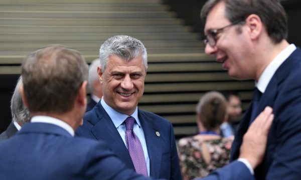 Kosova Cumhurbaşkanı Thaçi, meclisin toplanmasını talep ediyor