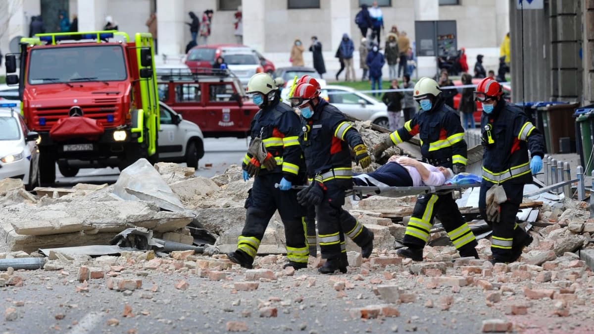 Hırvatistan’daki depremde ağır yaralanan çocuk hayatını kaybetti