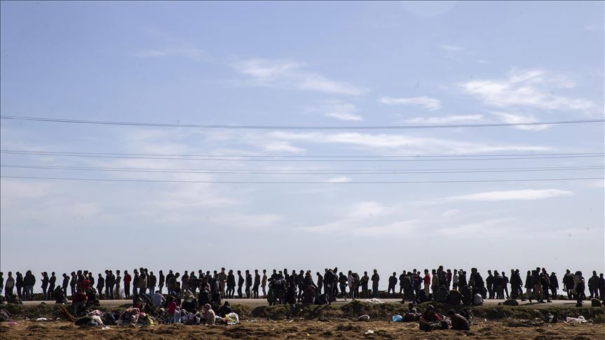 Bakan Soylu Yunanistan’a geçen göçmen sayısını açıkladı