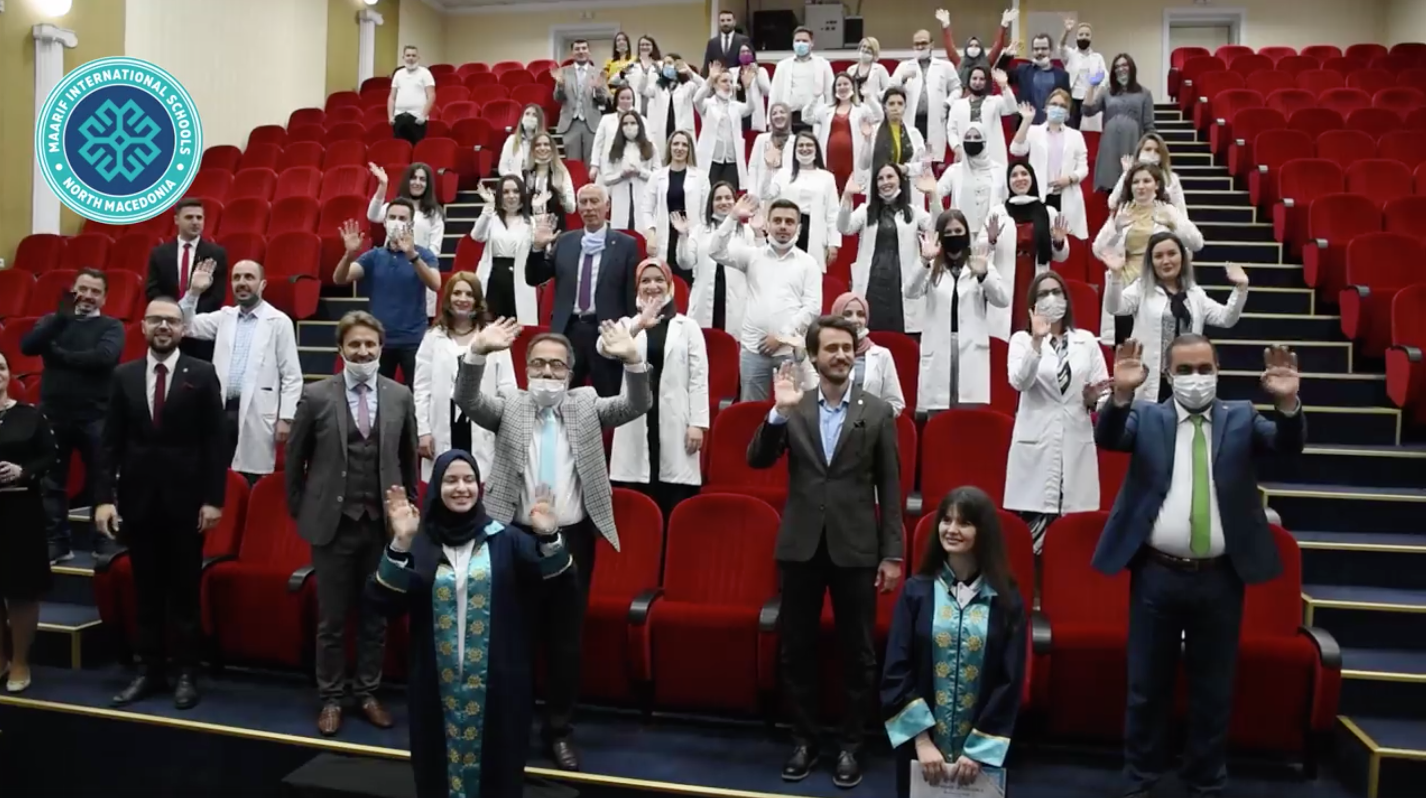 K. Makedonya Maarif Okulları’nda online mezuniyet çoşkusu