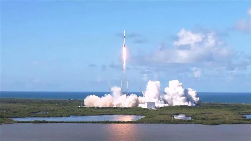 SpaceX, Güney Kore’nin ilk askeri iletişim uydusunu uzaya fırlattı