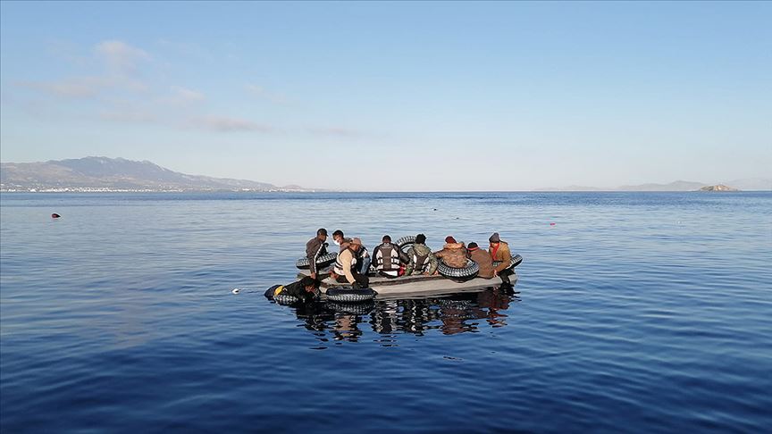 AB Yunanistan’dan sığınmacıların ‘geri itildiği’ iddialarını araştırmasını istedi