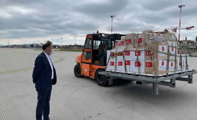 ‘Yardıma ihtiyacımız yok’ diyen Belgrad yönetiminin Boşnak bakanı Rasim Ljajiç, Türkiye’den gelen yardımları karşılamakla görevlendirildi