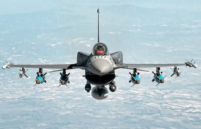Türkiye, Yunanistan’a ait 6 savaş uçağını uzaklaştırdı