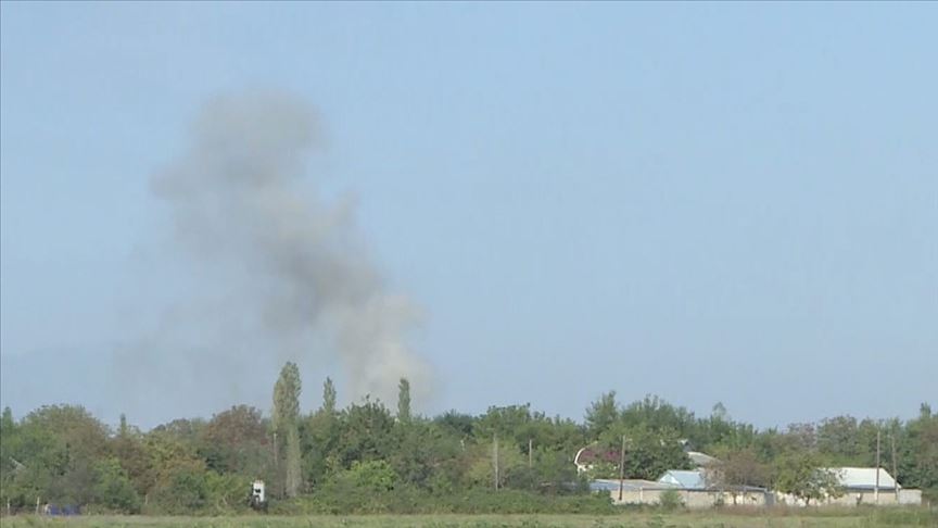 Ermeni güçlerinin Azerbaycan sivil yerleşim birimlerine ateş açması üzerine başlayan çatışmalar sürüyor