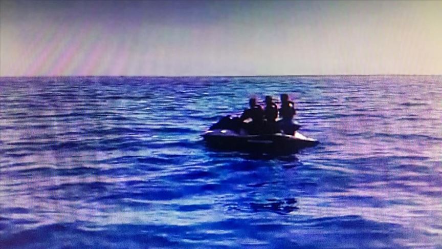 Çeşme’de jet ski ile Yunanistan’a kaçmaya çalışan FETÖ şüphelisi 3 eski asker yakalandı