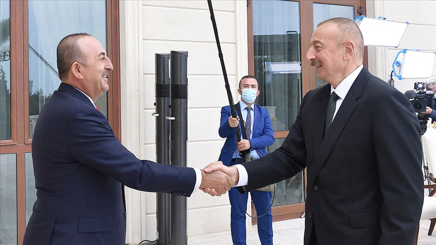 Azerbaycan Cumhurbaşkanı Aliyev, Dışişleri Bakanı Çavuşoğlu’nu kabul etti