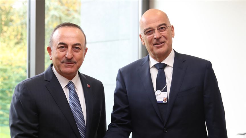 Türkiye Dışişleri Bakanı Çavuşoğlu, Yunan mevkidaşıyla bir araya geldi