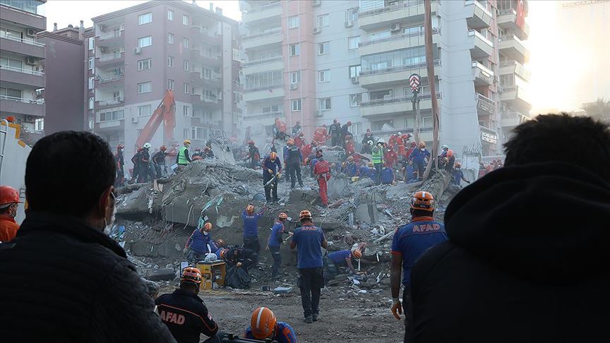 AFAD Başkanı Güllüoğlu: İzmir’de arama kurtarma ekipleri çalışmalarını tamamladı