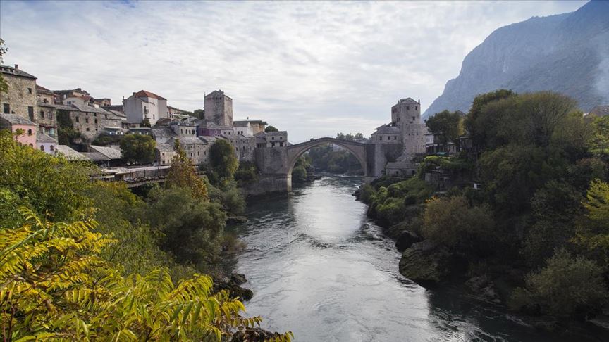 Neretva Nehri’nin ‘Osmanlı gerdanlığı’: Mostar Köprüsü