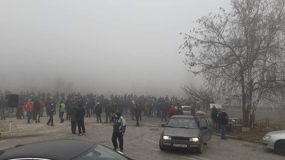 Tütün üreticileri protestolarını sürdürüyor