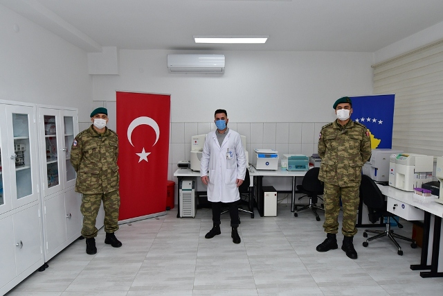 Kosova’da görevli Türk askeri sağlık alanına desteklerini sürdürüyor