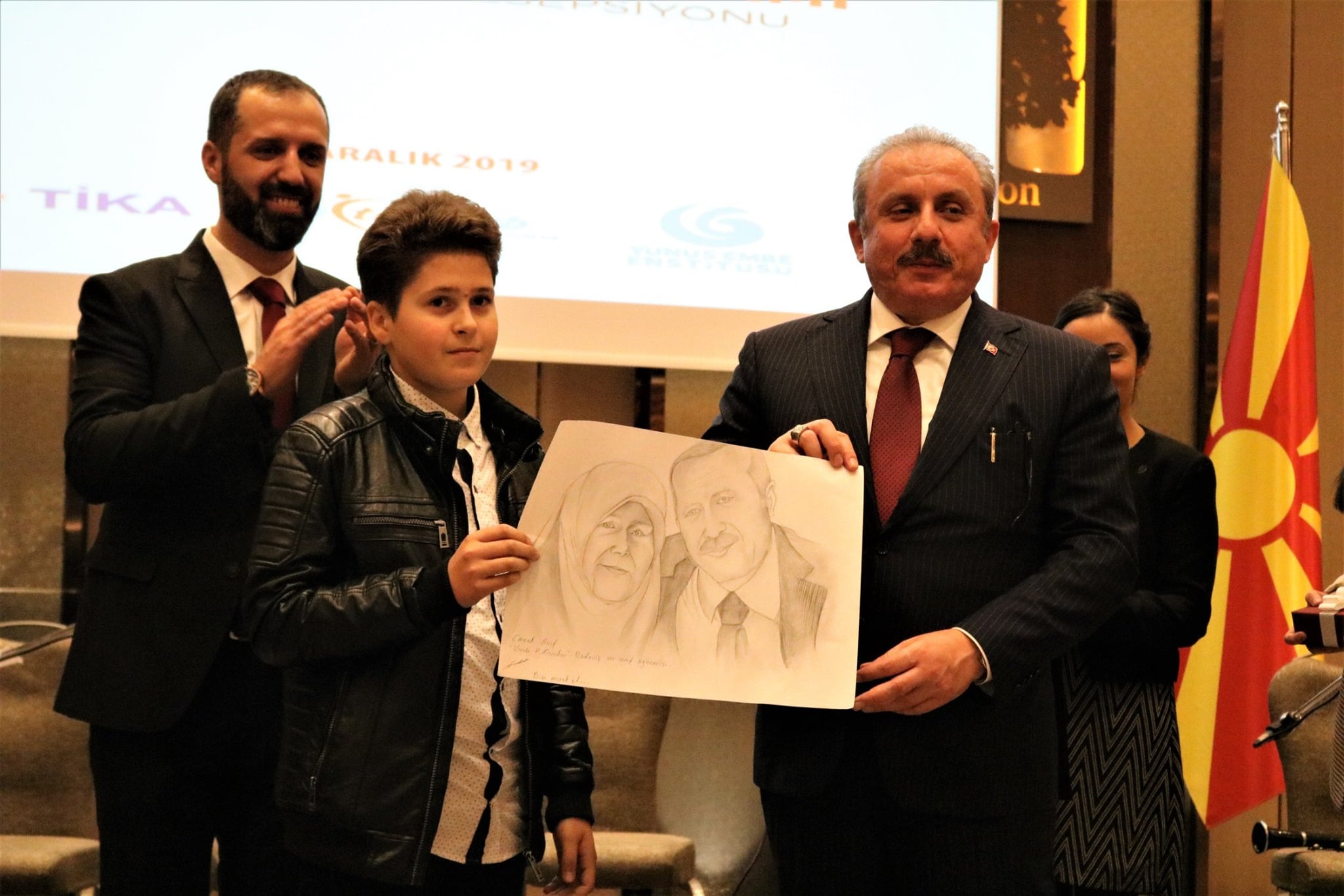 “Türk Dünyası Türkçe ile Elele” konulu 21 Aralık yarışması düzenleniyor