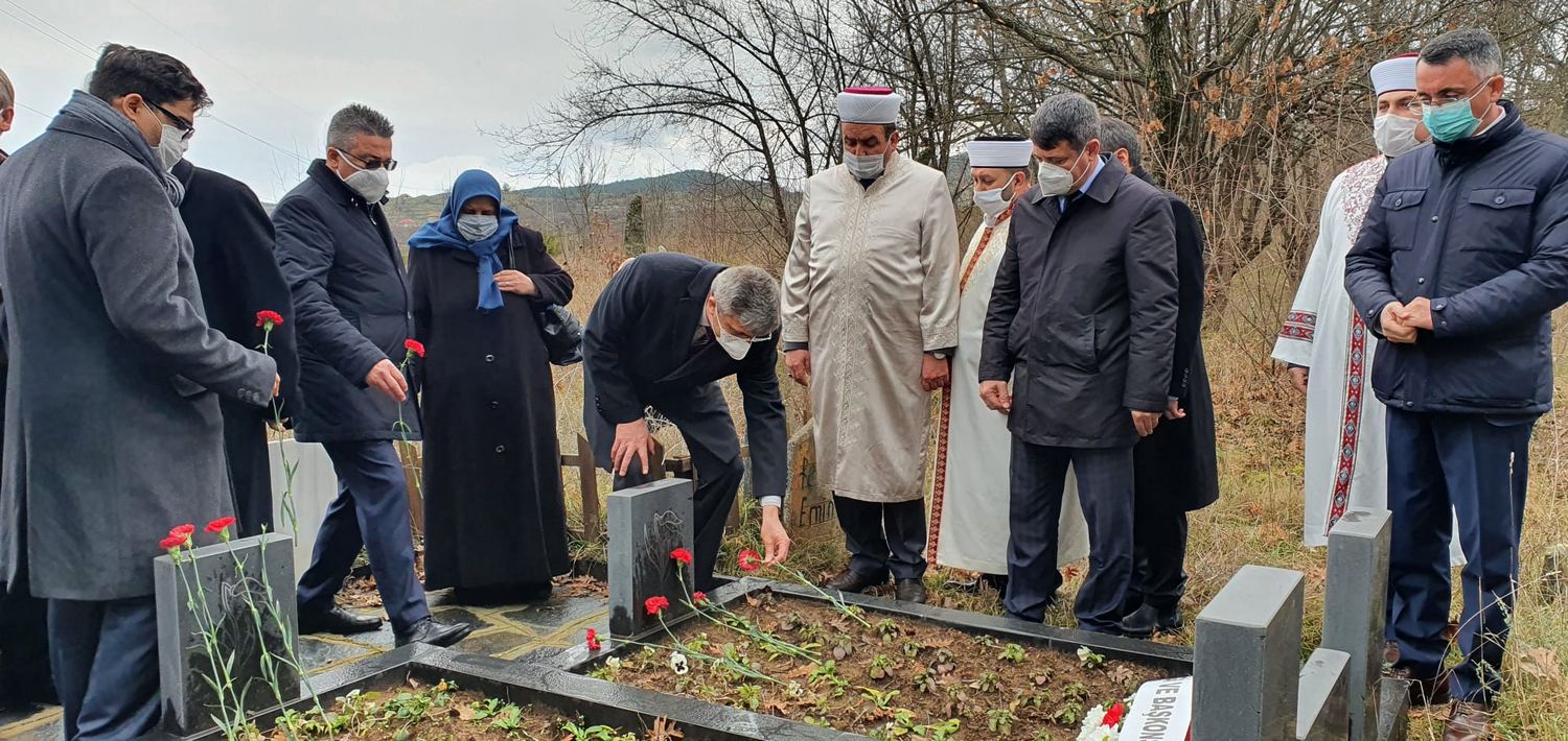 Bulgaristan’da Türkler şehitlerini andı