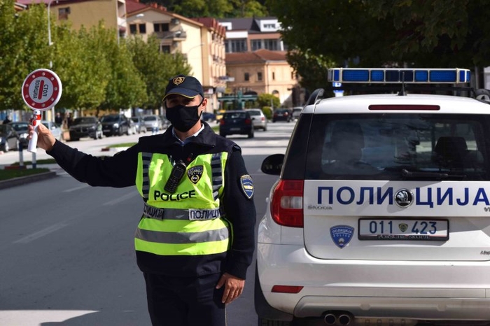Başkent Üsküp’te 168 trafik cezası kesildi