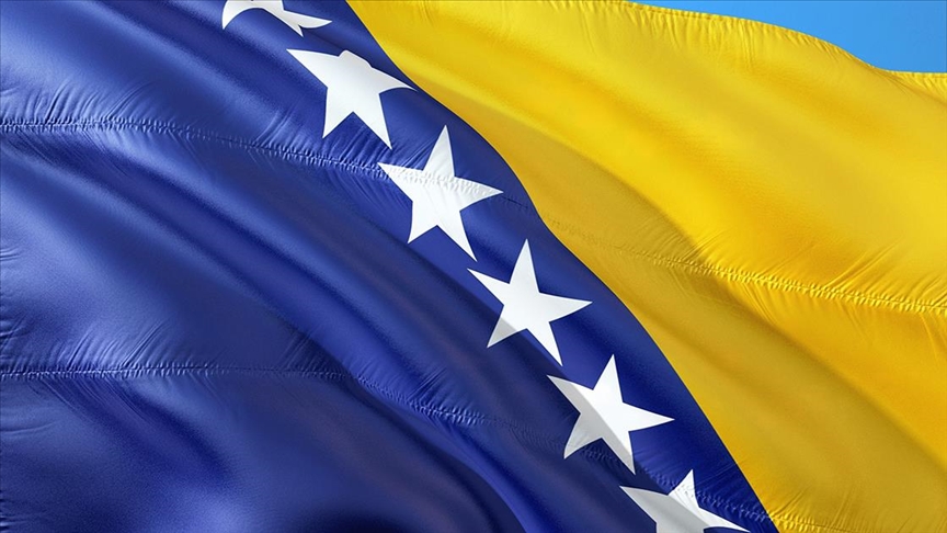 Bosna Hersek’te ‘tartışmalı’ solunum cihazı tedariki hakkında iddianame hazırlandı