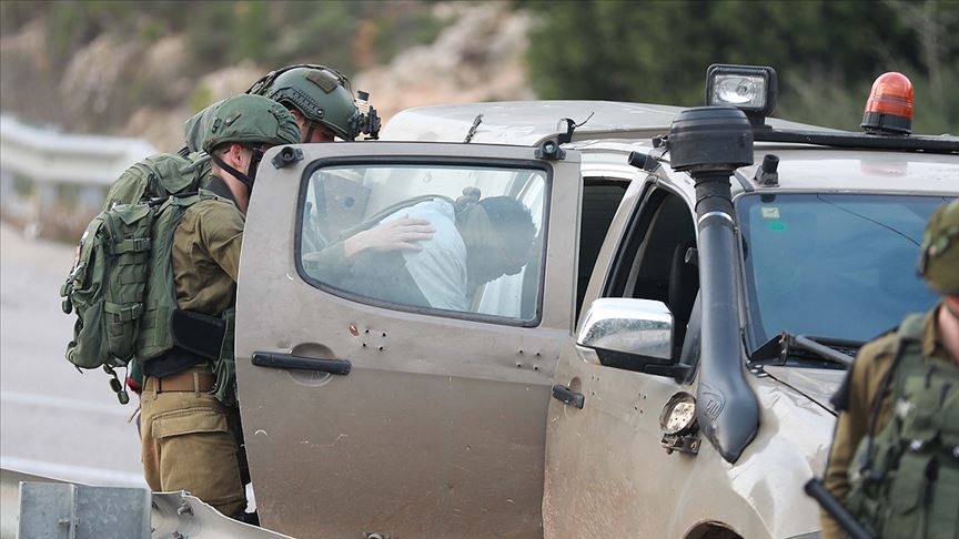 İsrail güçleri 2020’de 4 bin 634 Filistinliyi gözaltına aldı