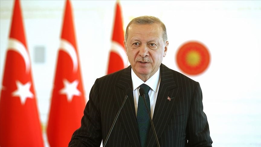Cumhurbaşkanı Erdoğan: Diline, ırkına, dinine bakmadan tüm insanlara yardım elimizi uzatıyoruz