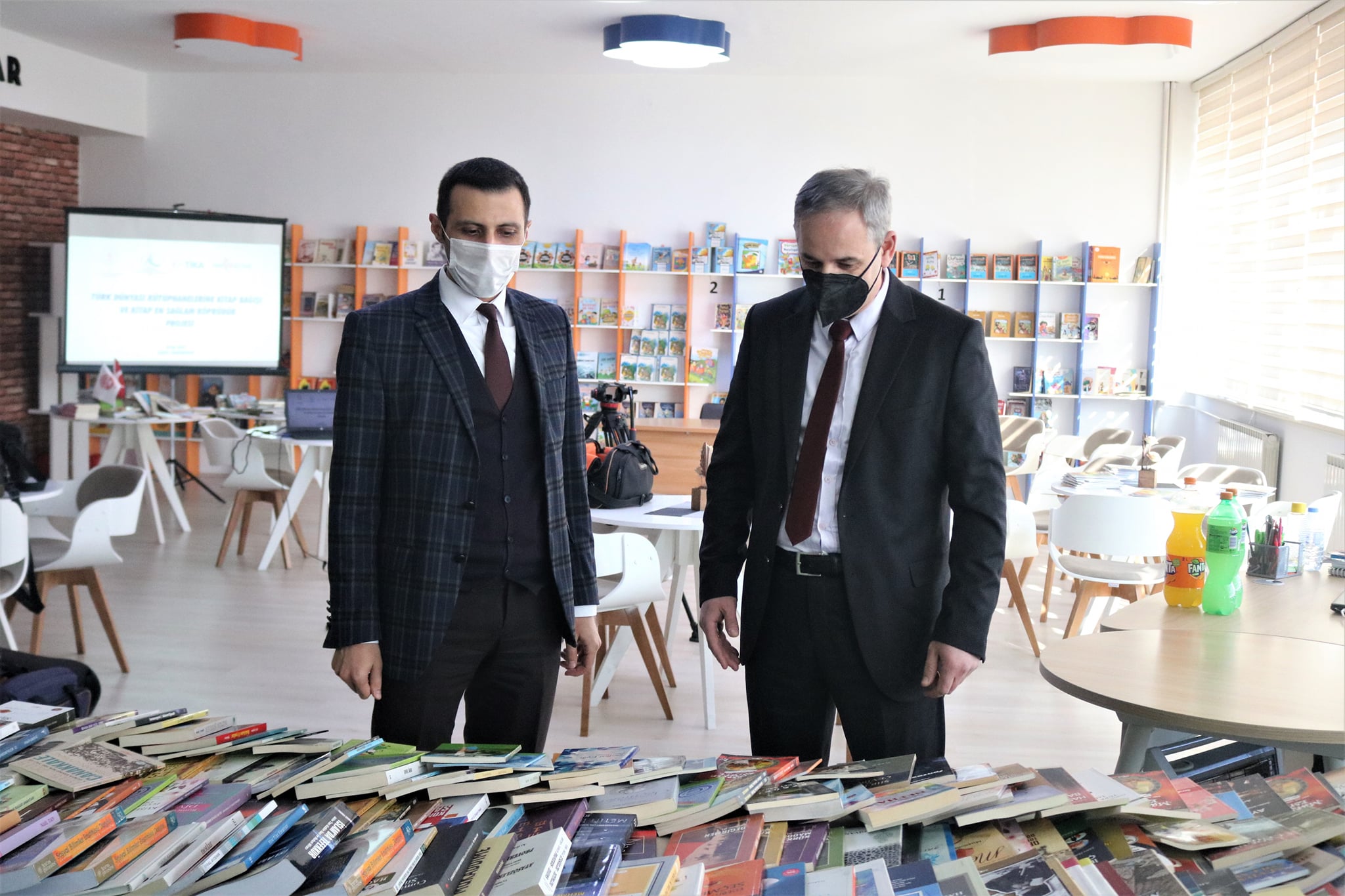Tefeyyüz’de “Kuzey Makedonya’ya 10.000 Kitap” projesinin tanıtım töreni düzenlendi