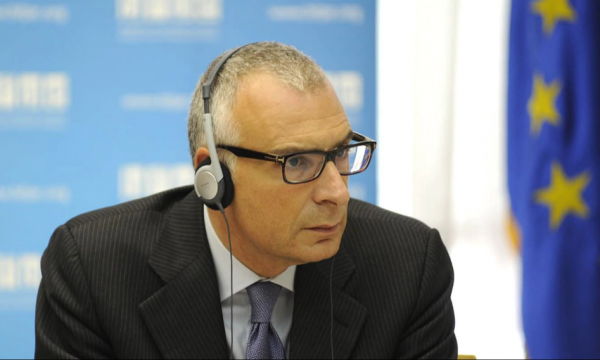 AK Genişleme Müdürü Sannino: Kosova’daki siyasi çalkantılar diyaloga yardımcı olmuyor