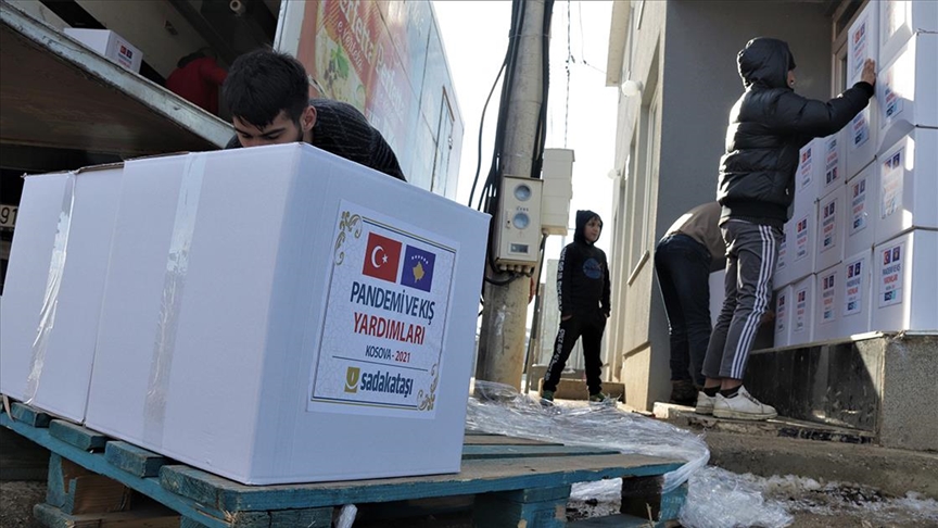 Türk yardım kuruluşlarından Kosova’da ihtiyaç sahiplerine gıda ve kömür desteği