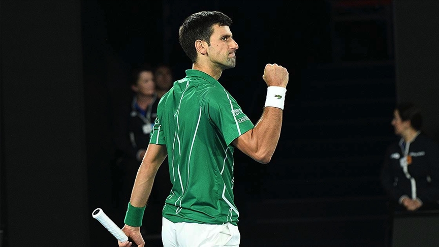 Sırp raket Djokovic zorlansa da Avustralya Açık’ta 3. tura çıktı