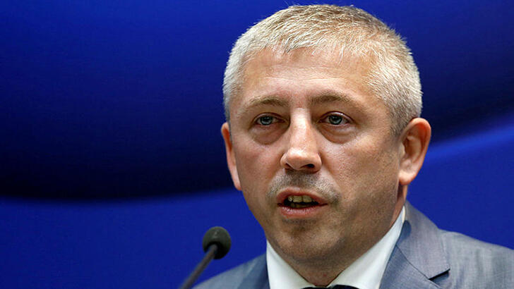 Sırbistan Futbol Federasyonu Başkanı Kokeza, mafya ilişkisi iddiaları nedeniyle istifa etti
