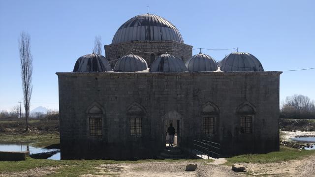 Arnavutluk’taki 18. yüzyıl Osmanlı eseri Kurşunlu Camisi Vakıflar Genel Müdürlüğüne emanet