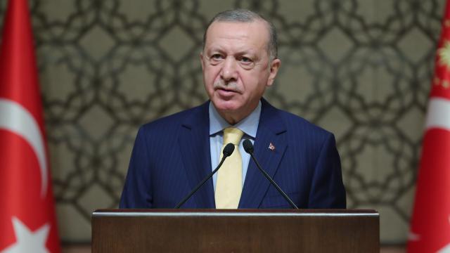 Türkiye Cumhurbaşkanı Erdoğan’dan Kosova Cumhurbaşkanı Sadriu’ya tebrik