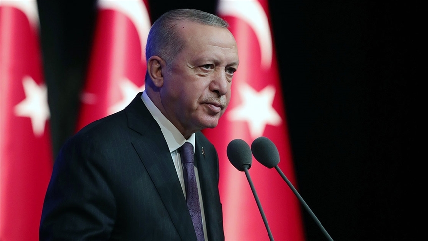 “Türkiye salgının ilk yılını en az hasarla atlatan nadir ülkelerden biridir”
