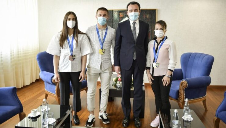 Kosova Başbakanı Kurti, Avrupa Judo Şampiyonası’nda madalya kazanan sporcuları kabul etti