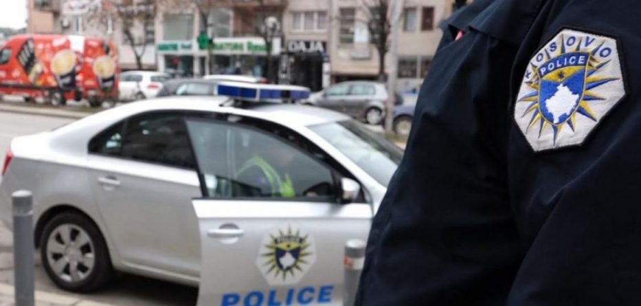 Kosova polisi cuma namazından dolayı cami imamına ceza yazdı