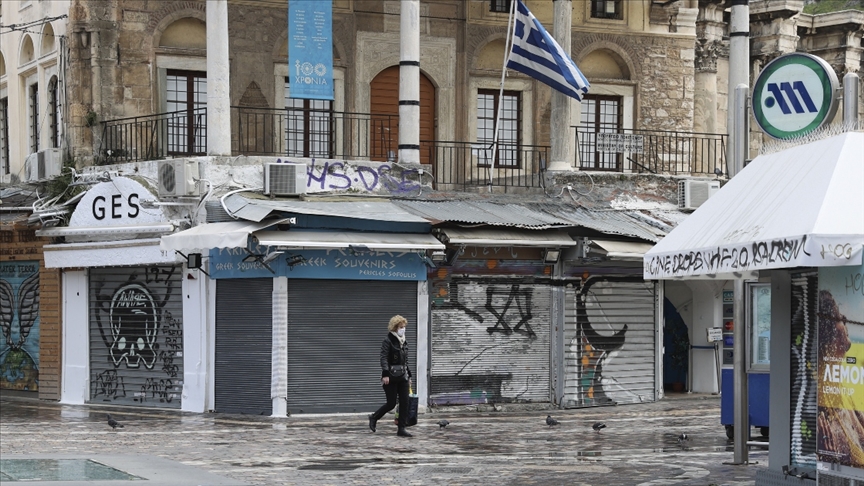 Yunanistan’da Kovid-19 tedbirleri kapsamında kapatılan restoran ve kafeler 3 Mayıs’ta tekrar açılacak