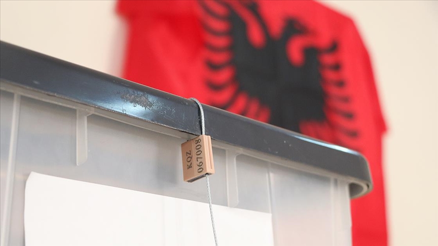 Arnavutluk yeni seçim sistemi ve salgın şartlarında genel seçime gidiyor
