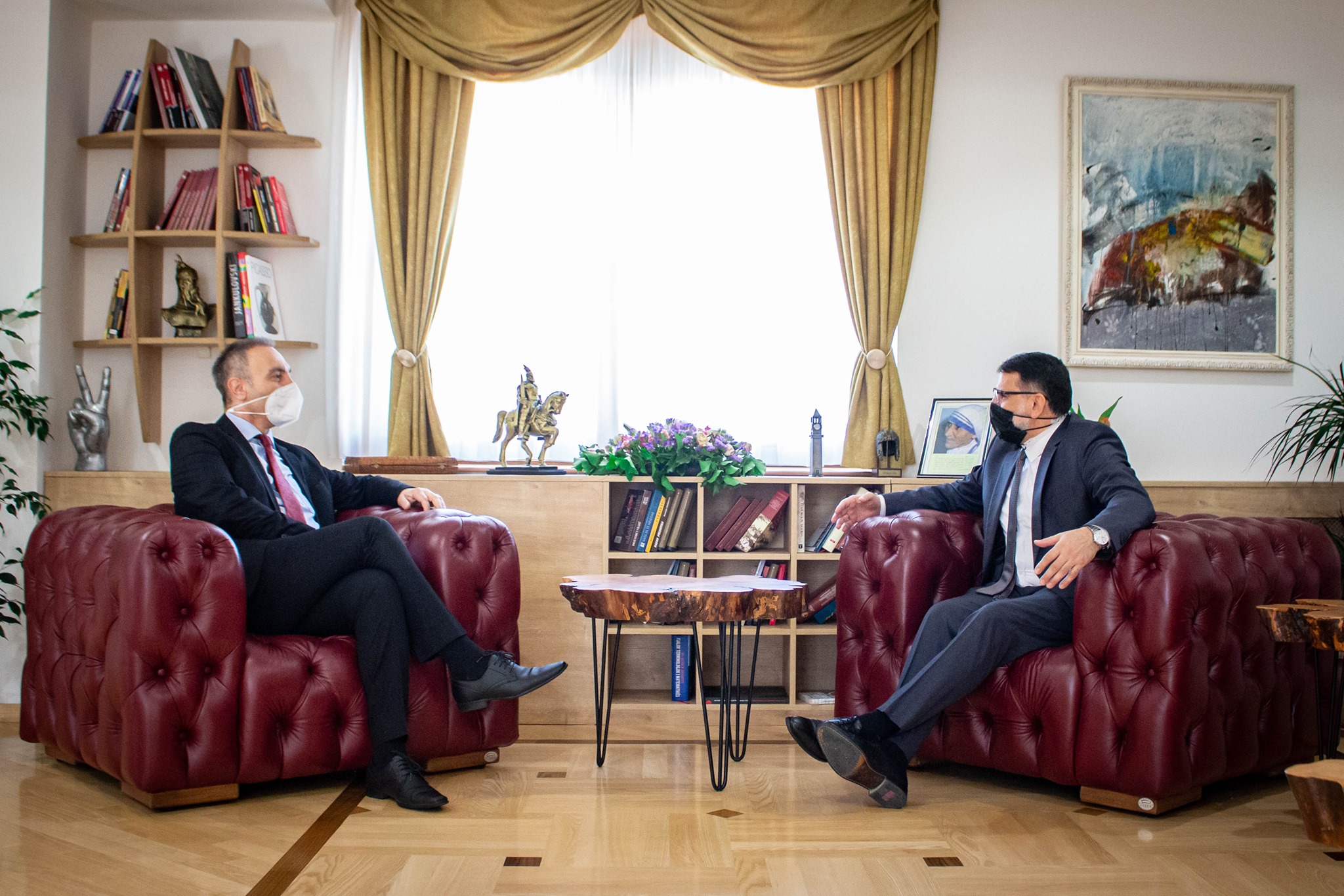 AYM Başkanı Murat, Başbakan Yardımcısı Grubi ile görüştü