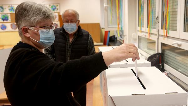 Hırvatistan’daki yerel seçimde dört büyükşehir ikinci tura gidiyor