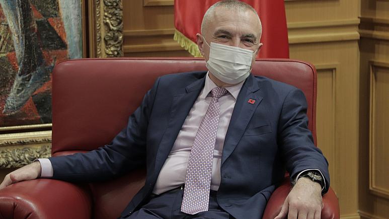 Arnavutluk Cumhurbaşkanı Meta, azil süreci için parlamento komitesinde ifade vermeyi reddetti