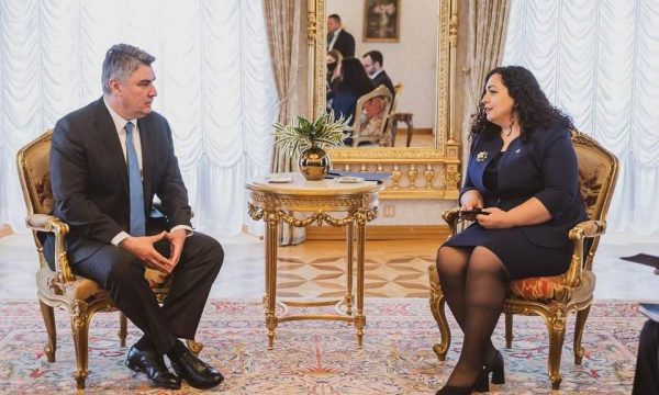 Kosova Cumhurbaşkanı Osmani, Hırvat mevkidaşı Milanoviç ile görüştü