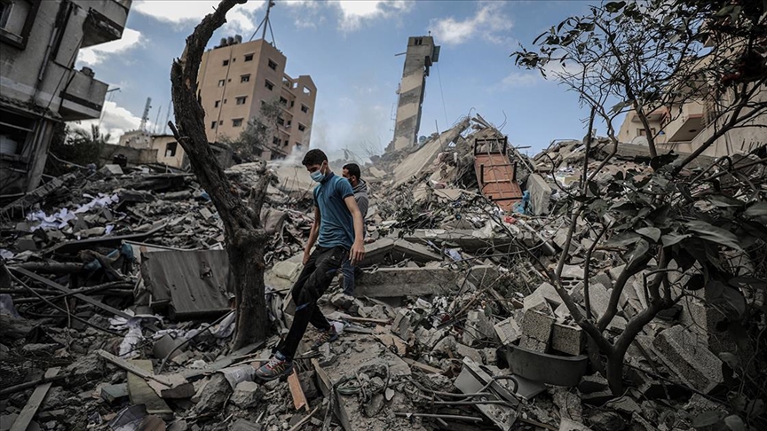 İsrail’in Gazze’ye saldırılarında 64’ü çocuk, 38’i kadın olmak üzere 227 kişi hayatını kaybetti