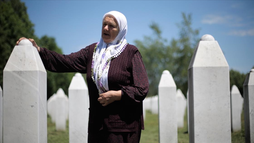 Srebrenitsa’da iki oğlunu kaybeden Djogaz: Bu kötülüğü yapanların yüzlerine tükürürdüm ama elimi kirletmezdim