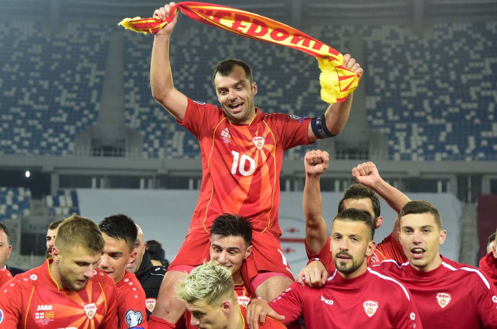 Goran Pandev Makedonya forması ile son maçına çıkıyor