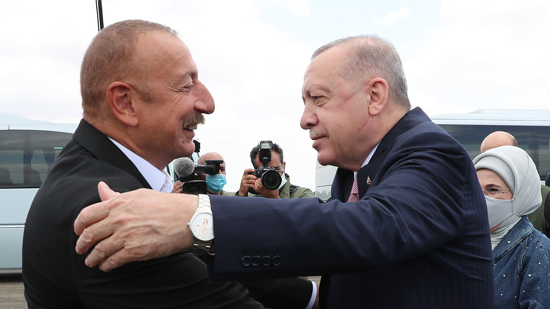 Cumhurbaşkanı Erdoğan ile Azerbaycan Cumhurbaşkanı Aliyev Fuzuli’de bir araya geldi